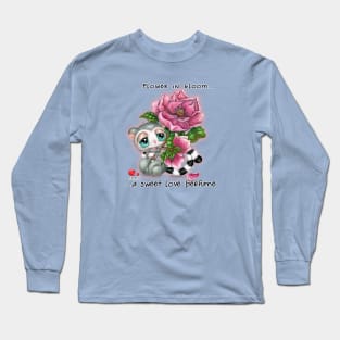 Flower in bloom... a sweet love perfume Long Sleeve T-Shirt